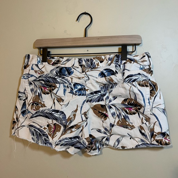 MADEWELL Cream Tropical Palm Print Floral Shorts womens size 31 - Picture 5 of 6